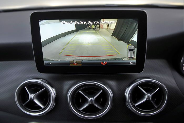Mercedes-Benz GLA Class 2017