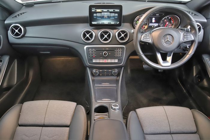 Mercedes-Benz GLA Class 2017