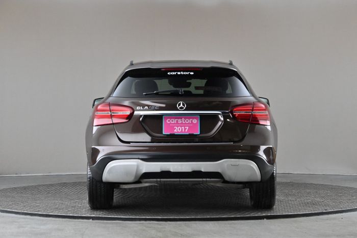 Mercedes-Benz GLA Class 2017