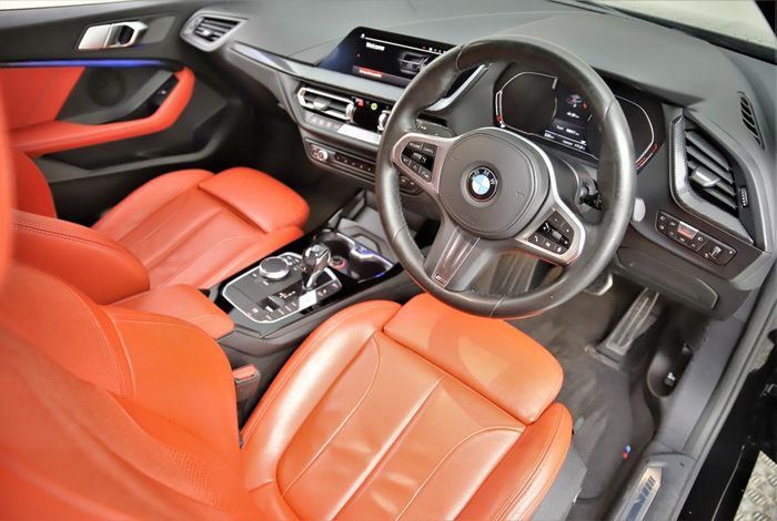 BMW 1 Series 2020