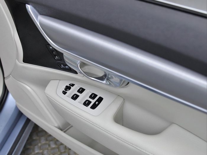 Volvo S90 2020