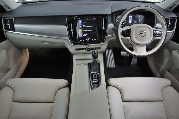 Volvo S90 2020