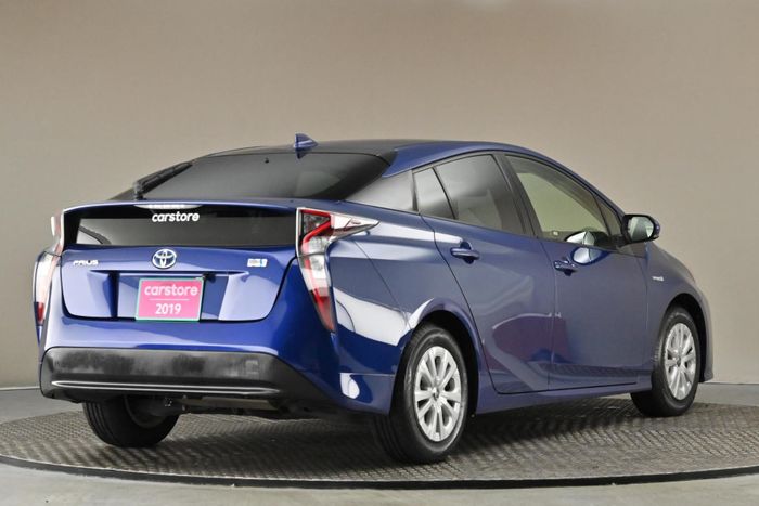 Toyota Prius 2019