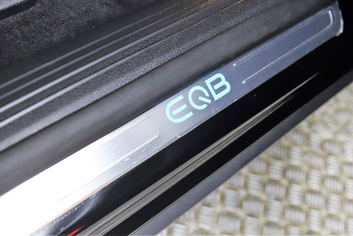 Mercedes-Benz EQB 2022