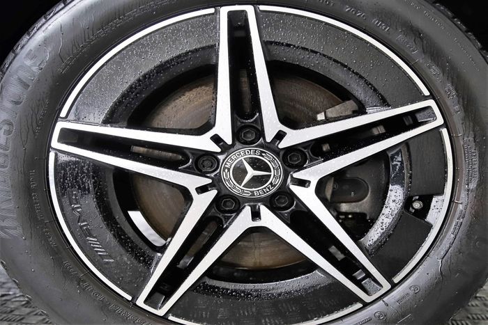 Mercedes-Benz EQB 2022