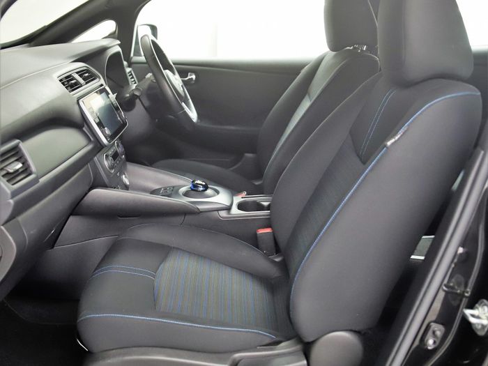 Nissan Leaf 2023