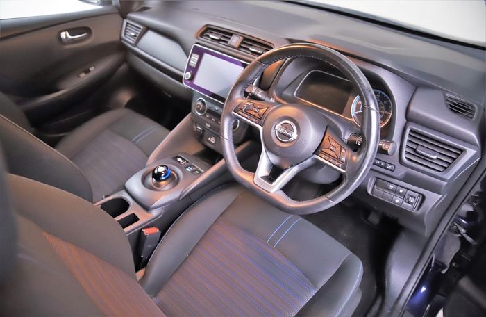 Nissan Leaf 2023