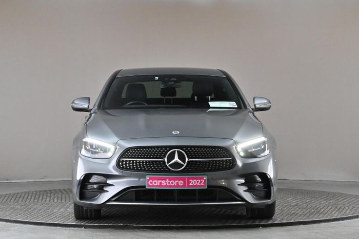 Mercedes-Benz E-Class 2022