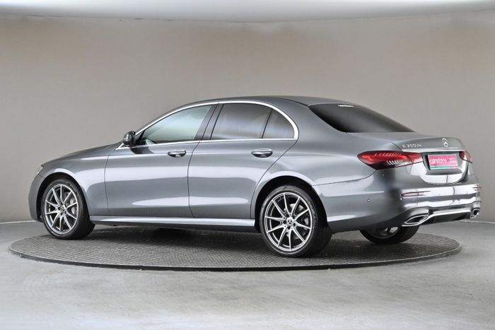 Mercedes-Benz E-Class 2022