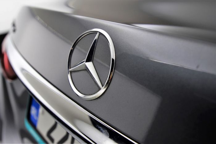 Mercedes-Benz E-Class 2022