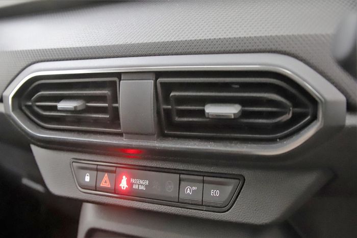 Dacia Sandero 2023