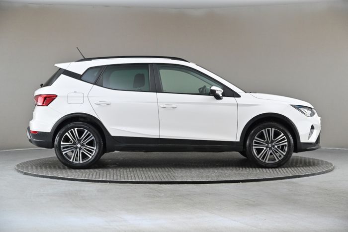 SEAT Arona 2023