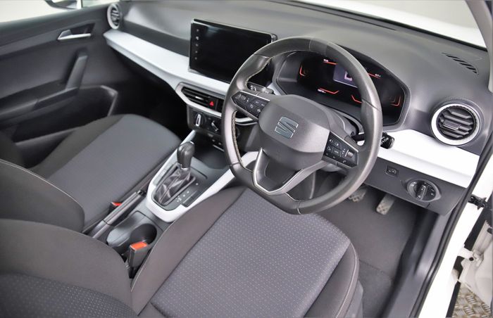 SEAT Arona 2023