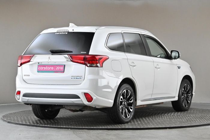 Mitsubishi Outlander 2018