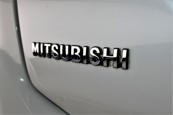 Mitsubishi Outlander 2018