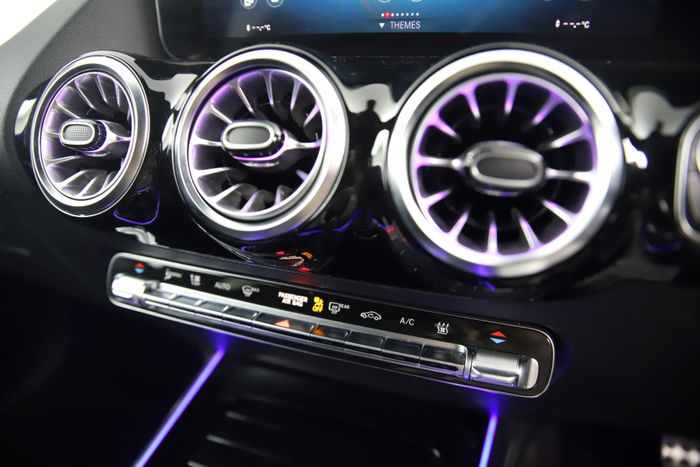Mercedes-Benz EQA 2022