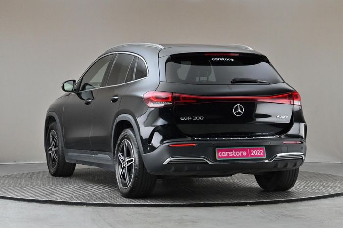Mercedes-Benz 300 2022