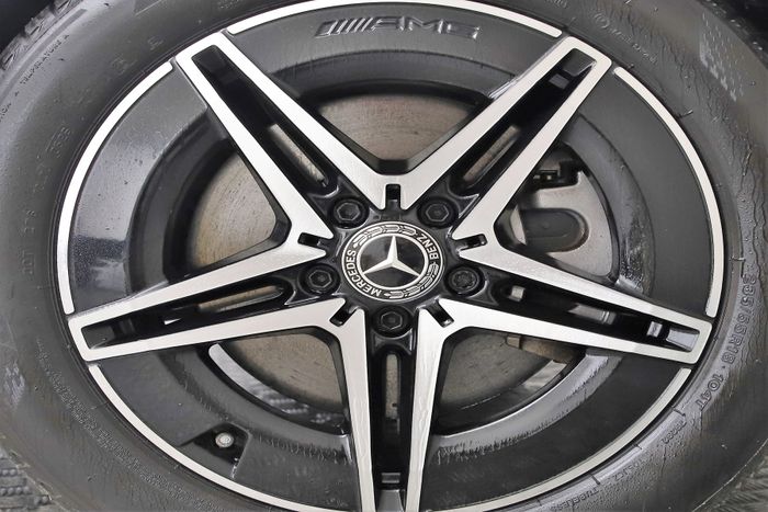 Mercedes-Benz EQB 2023