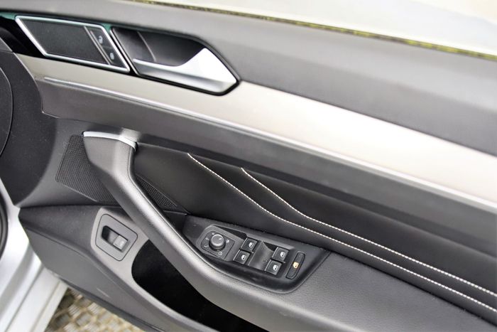 Volkswagen Passat 2021