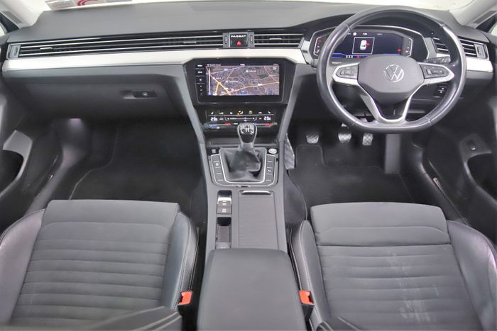 Volkswagen Passat 2021