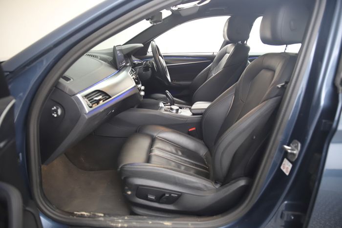 BMW 5 Series 2023