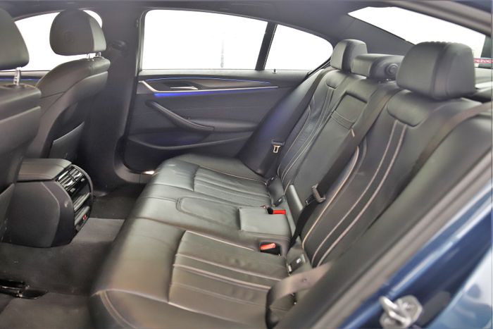 BMW 5 Series 2023