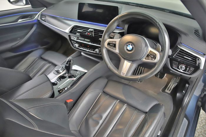 BMW 5 Series 2023