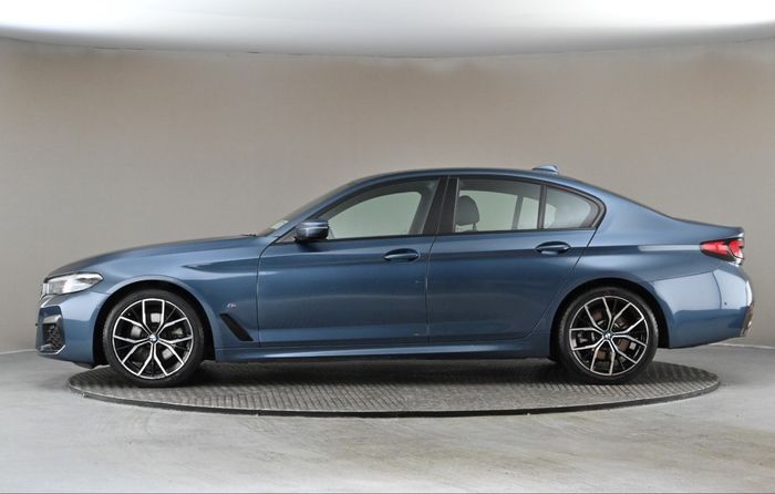BMW 5 Series 2023