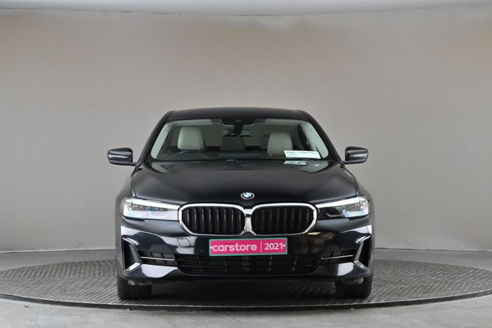BMW 5 Series 2021