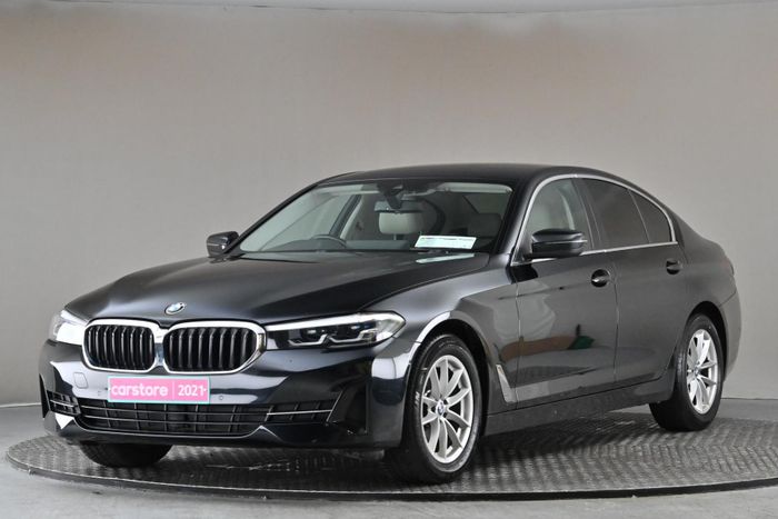 BMW 5 Series 2021