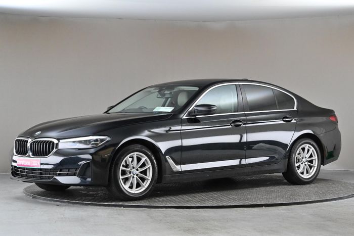 BMW 5 Series 2021