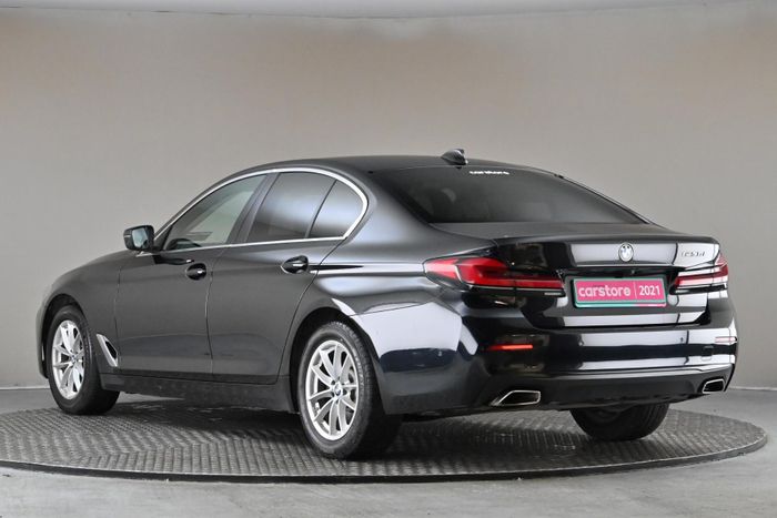 BMW 5 Series 2021