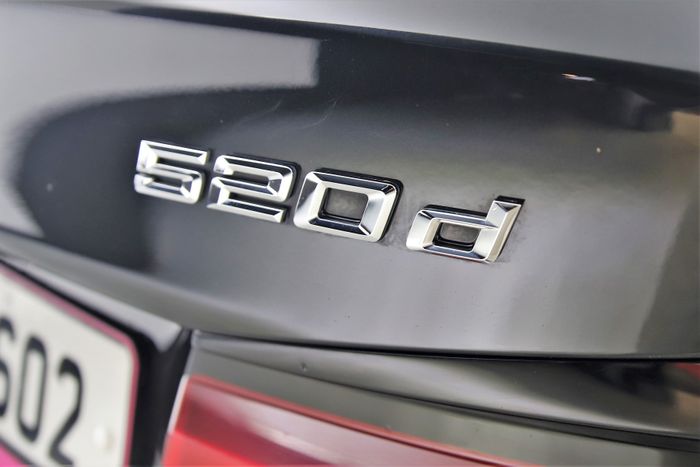 BMW 5 Series 2021