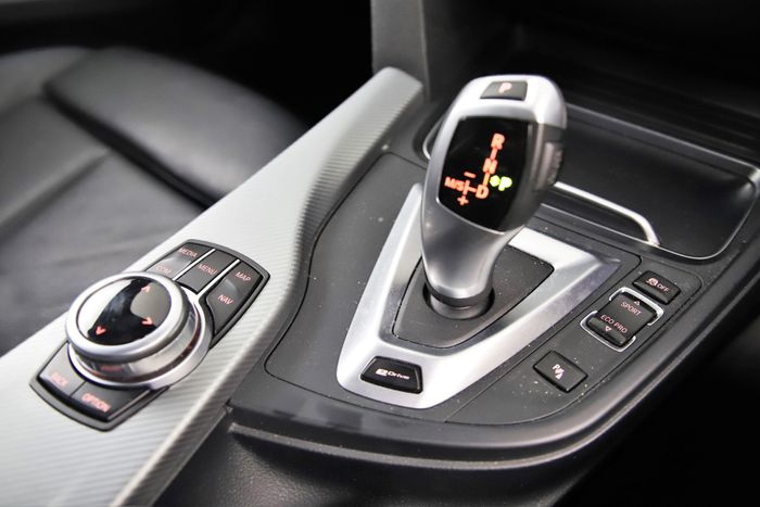 BMW 3 Series 2018