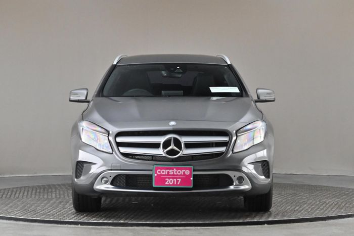 Mercedes-Benz GLA Class 2017