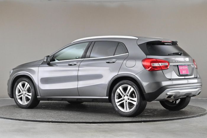 Mercedes-Benz GLA Class 2017