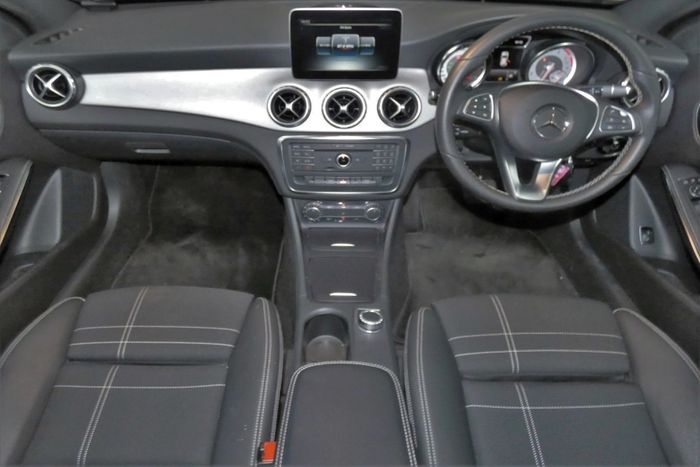 Mercedes-Benz GLA Class 2017