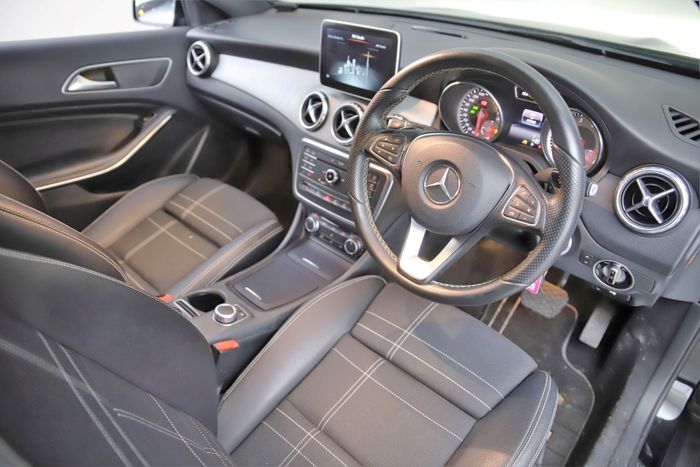 Mercedes-Benz GLA Class 2017