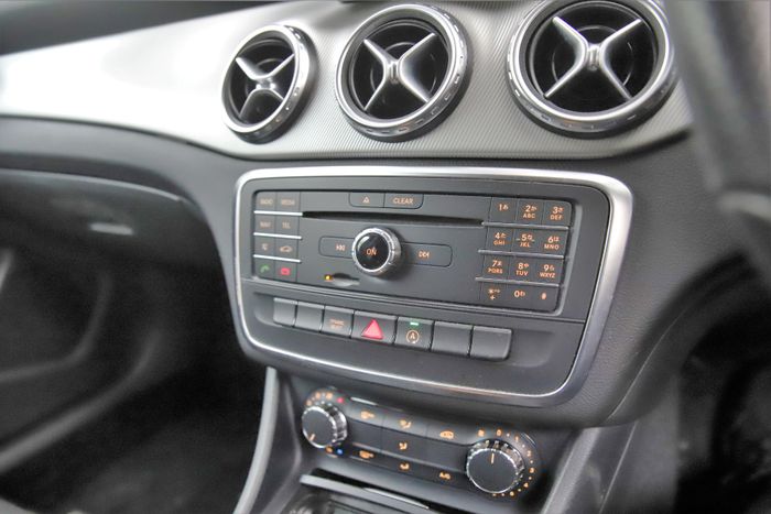 Mercedes-Benz GLA Class 2017