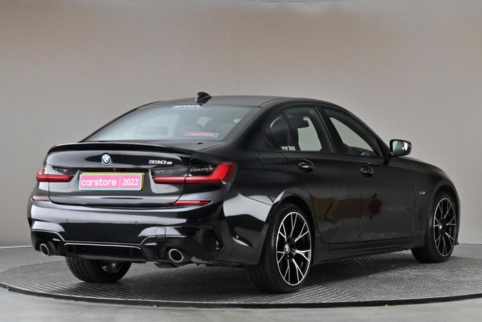 BMW 3 Series 2022