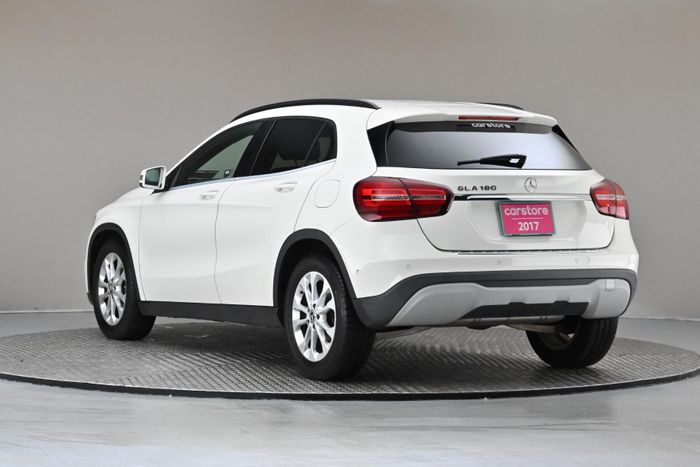 Mercedes-Benz GLA Class 2017