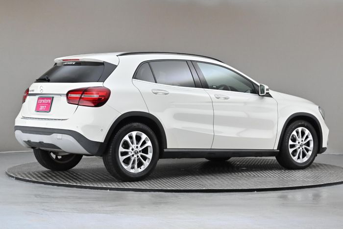 Mercedes-Benz GLA Class 2017