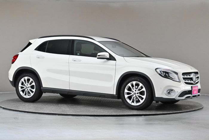 Mercedes-Benz GLA Class 2017