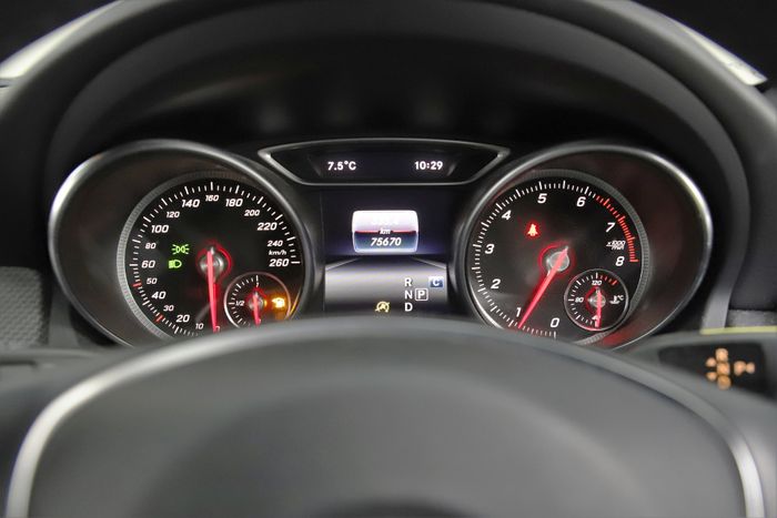 Mercedes-Benz GLA Class 2017
