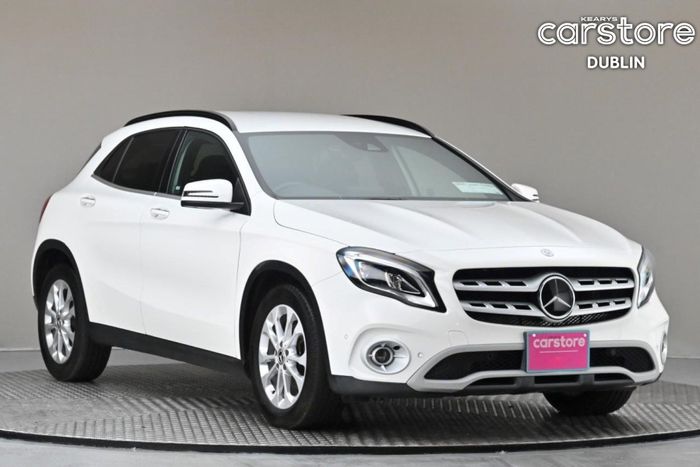 Mercedes-Benz GLA Class 2019
