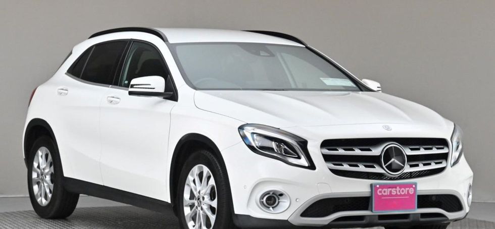 Mercedes-Benz GLA Class 2019