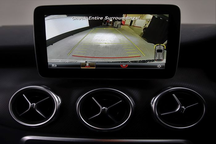Mercedes-Benz GLA Class 2019