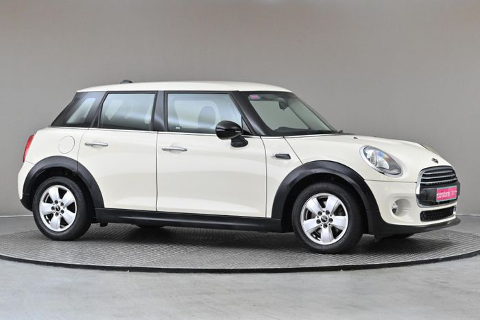 MINI One 2017