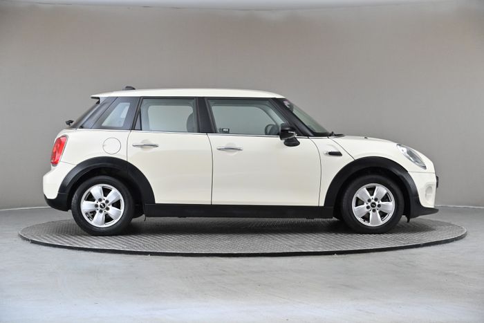 MINI One 2017