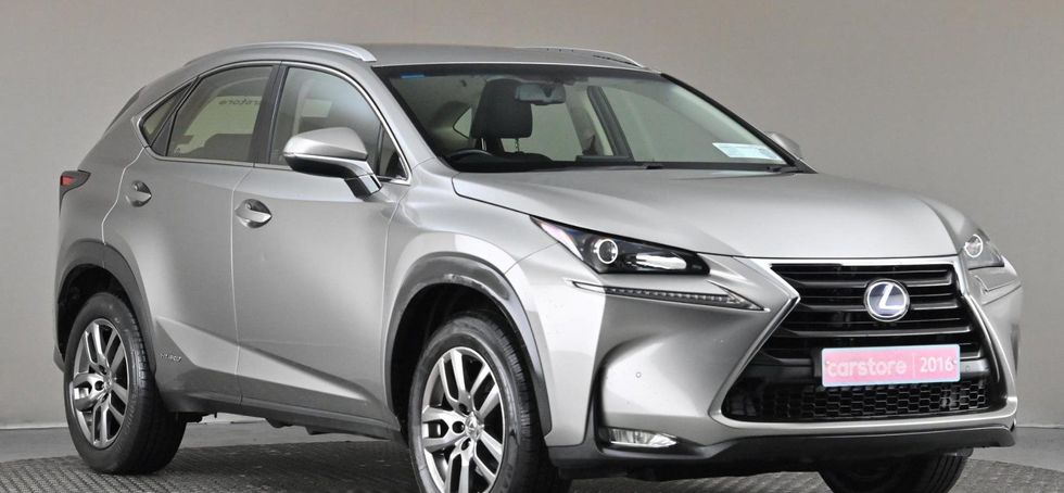 Lexus NX 300h 2016